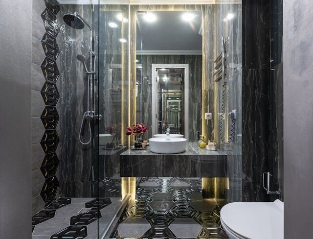 Decorate your bathroom like a spa